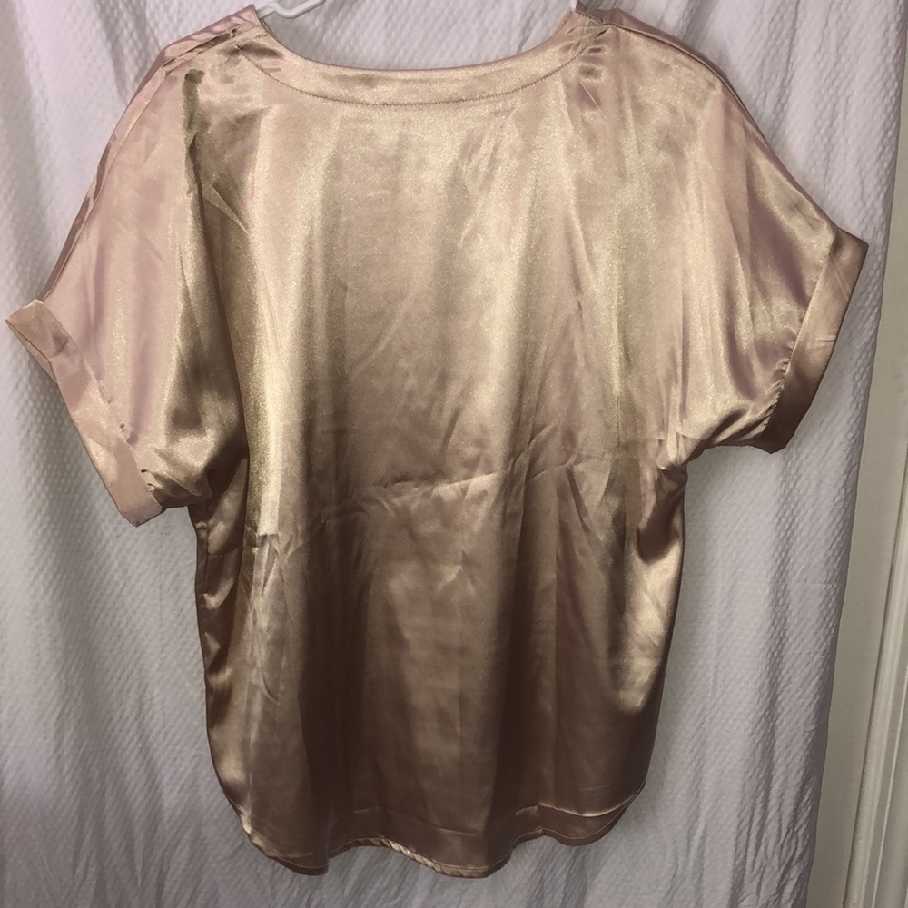 Silk Cream Short Sleeve Top Size 3XL (Runs smaller so fits like an XL/L) - Picture 6 of 8